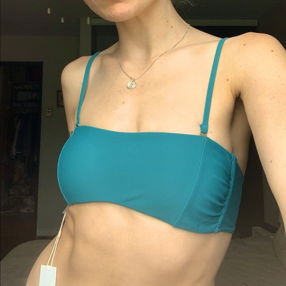 NWT Tiger Lily Bikini Top - Picture 5 of 5